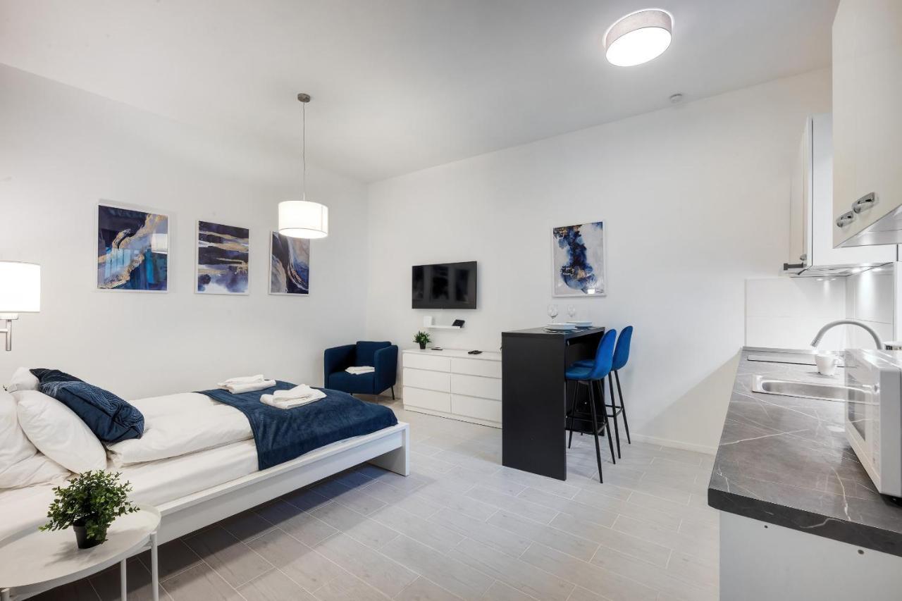 Modern Stay In Authentic Central Area Budapest Bagian luar foto